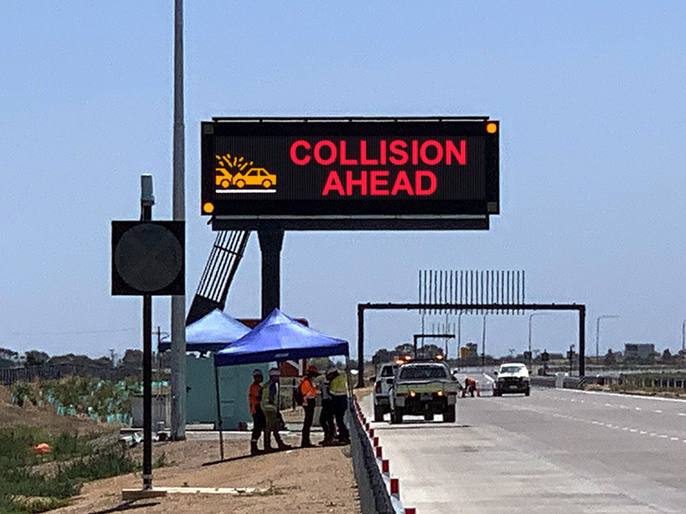 Traffic Signals, Parking Systems, Variable Message Signs BRAUMS